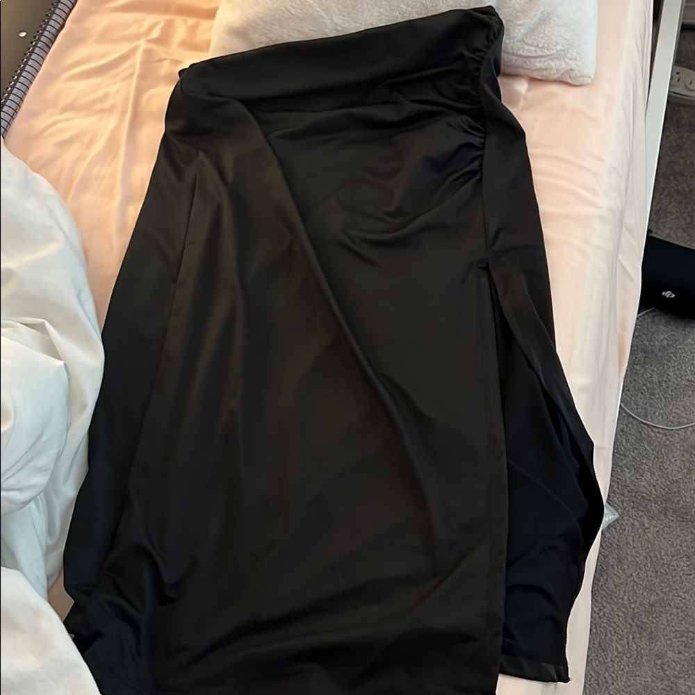 Elegant Black Women's Skirt
